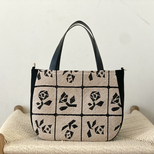 ⚮̈ミナペルホネン もっとかくれんぼトート Lulu beige（large