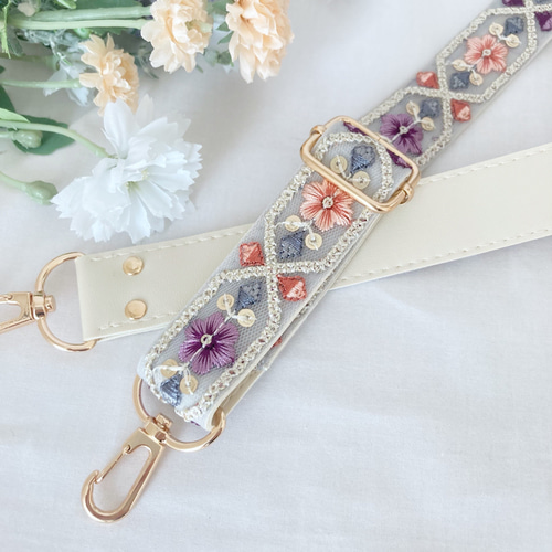 新色】宝石みたいなデザインが可愛い◇ スマホショルダーストラップ