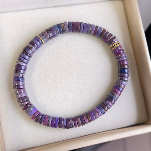 天然無処理　スギライト ボタン型　デザイン　ブレスレット　k18 ③ 天然無処理 スギライト ボタン型 デザイン ブレスレット k18 ②