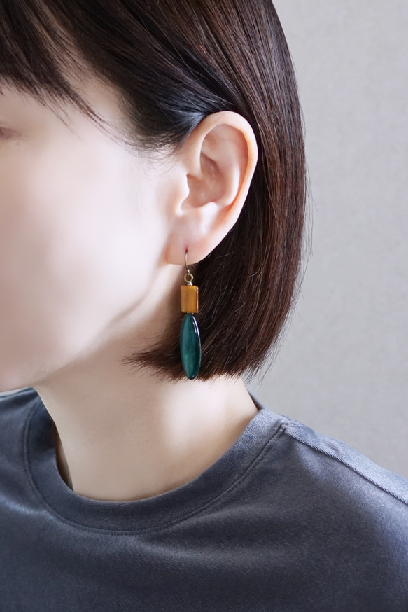 【10月誕生石】タイガーアイとマーキス型シェルのピアス　※イヤリング・イヤーカフに変更可 7枚目の画像