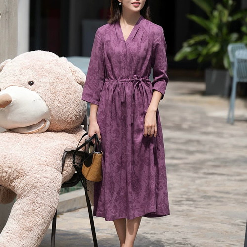 花びらジャガード織り秋色 Vネックタック付き 麻のロングワンピース