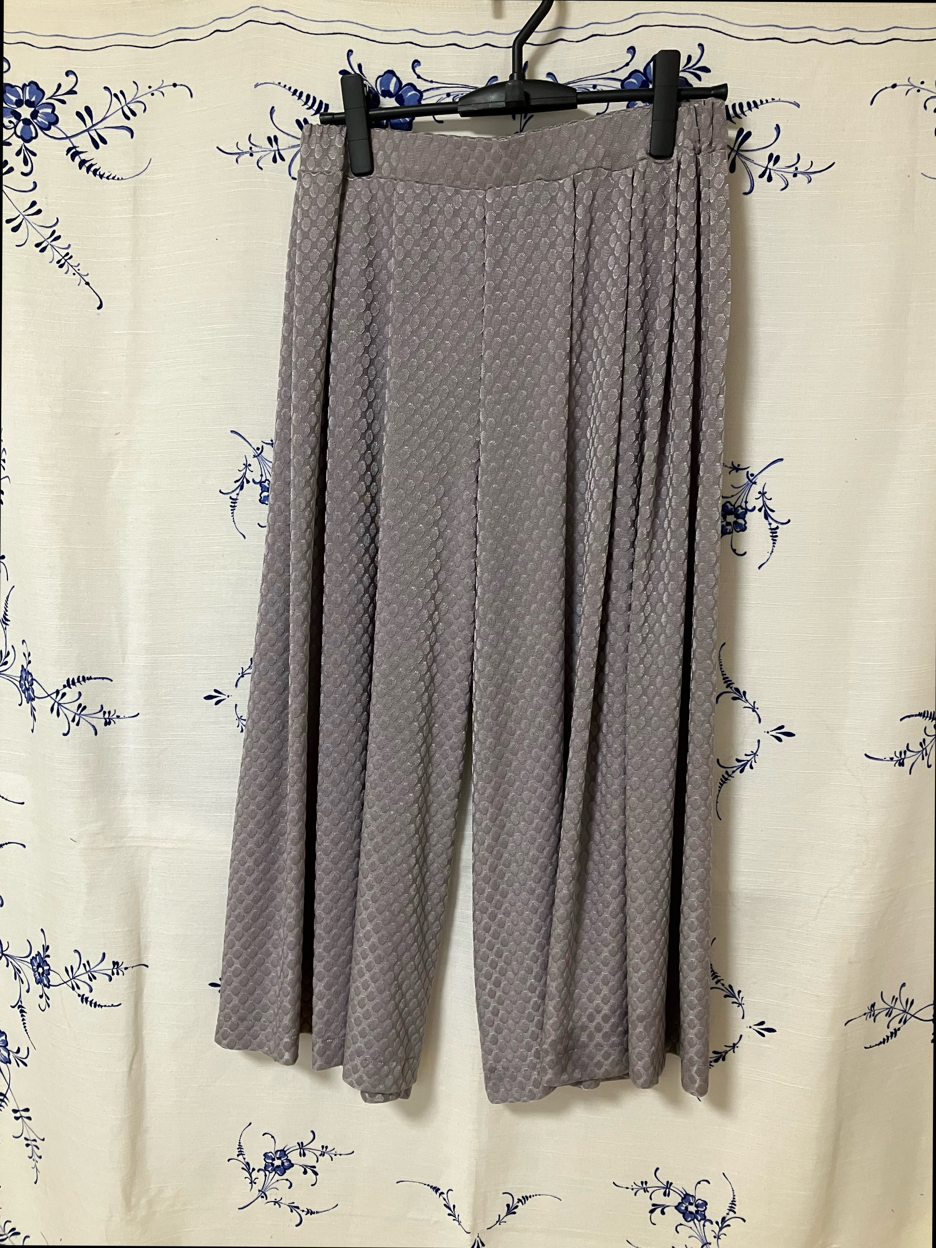 タック入りスカウチョ