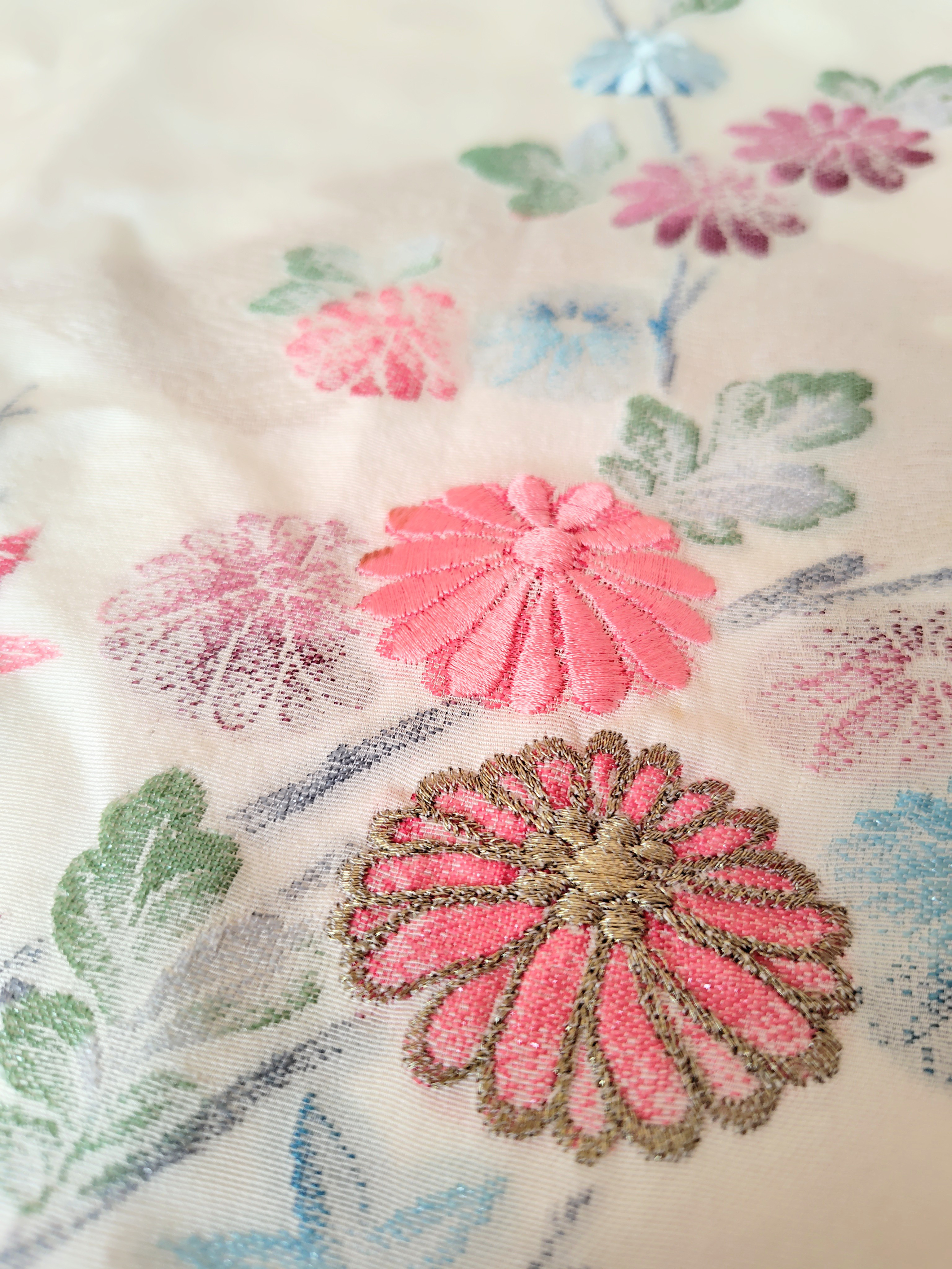 花模様のシルクのチュニック＊着物リメイ  Floral silk tunic *Kimono remake