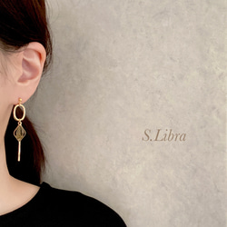 ピアス・glassstone  ガラスストーンゴールドオーバルチェーンピアス/カーキブラウンオリーブグリーン ブルー 4枚目の画像