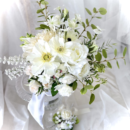 ♡ホワイトグリーンのナチュラルブーケ♡ 〜憧れのヨーロッパウェディング風に〜 白・グリーンのナチュラルウェディングブーケ【アーティフィシャル