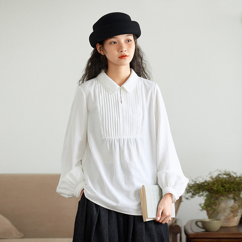 襟にレース付き長袖シャツ　前にタック付き100％コットン長袖シャツ　ホワイト　S-Mサイズ　S520