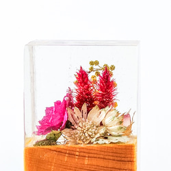 高級感ある木とレジンのバラフラワーオブジェ｜360度美しい手作りインテリアギフト 5枚目の画像