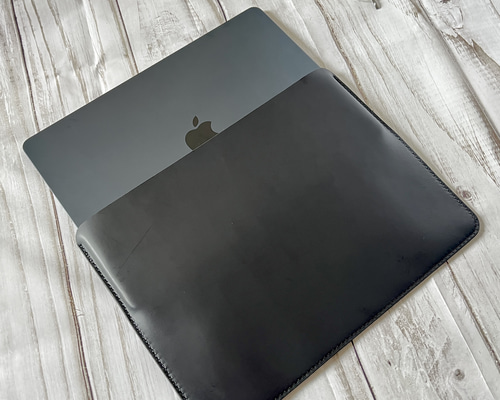 MacBook Pro13インチ用　ノートパソコンケース　黒 MacBook Pro・Air 13インチ用 ピッタリサイズ シンプルなノート