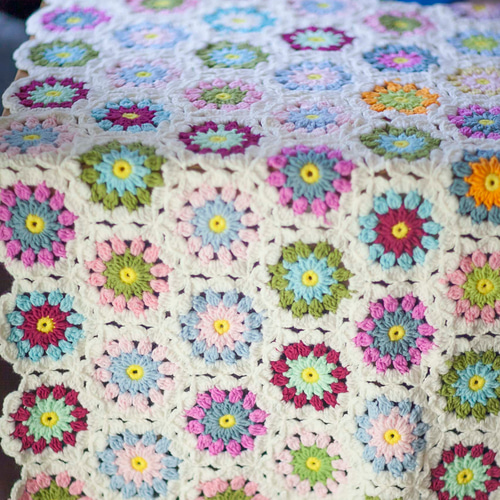 モチーフ編み お花モチーフ やわらかなぬくもりを大きくつないで かぎ針編みお花モチーフの会