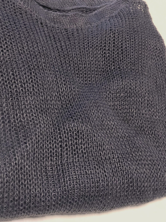 チャコールグレーのリネンシアーニット　麻100％　 7枚目の画像