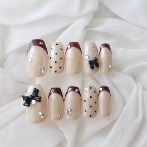 ネイルチップ チップオーバーレイ フレンチネイル ドット柄 18点セット ネイルチップ チップオーバーレイ フレンチネイル ドット柄 18点セット