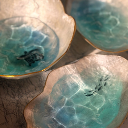 貝殻型　海のお皿　小魚タイプ　アクセサリートレー　 3枚目の画像