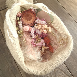 ススキを包んだ飛び散らないスワッグ　秋色ピンクベージュ 4枚目の画像