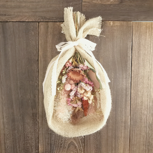 ススキを包んだ飛び散らないスワッグ　秋色ピンクベージュ 11枚目の画像