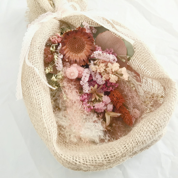 ススキを包んだ飛び散らないスワッグ　秋色ピンクベージュ 9枚目の画像