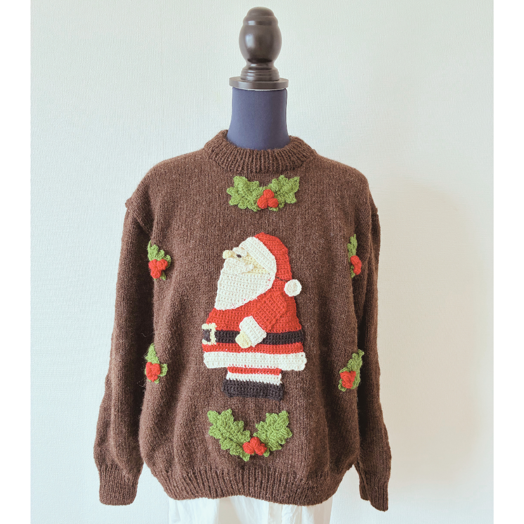 【ユニセックス】ウール100％のハンドメイドセーター | 立体サンタとクリスマスリース