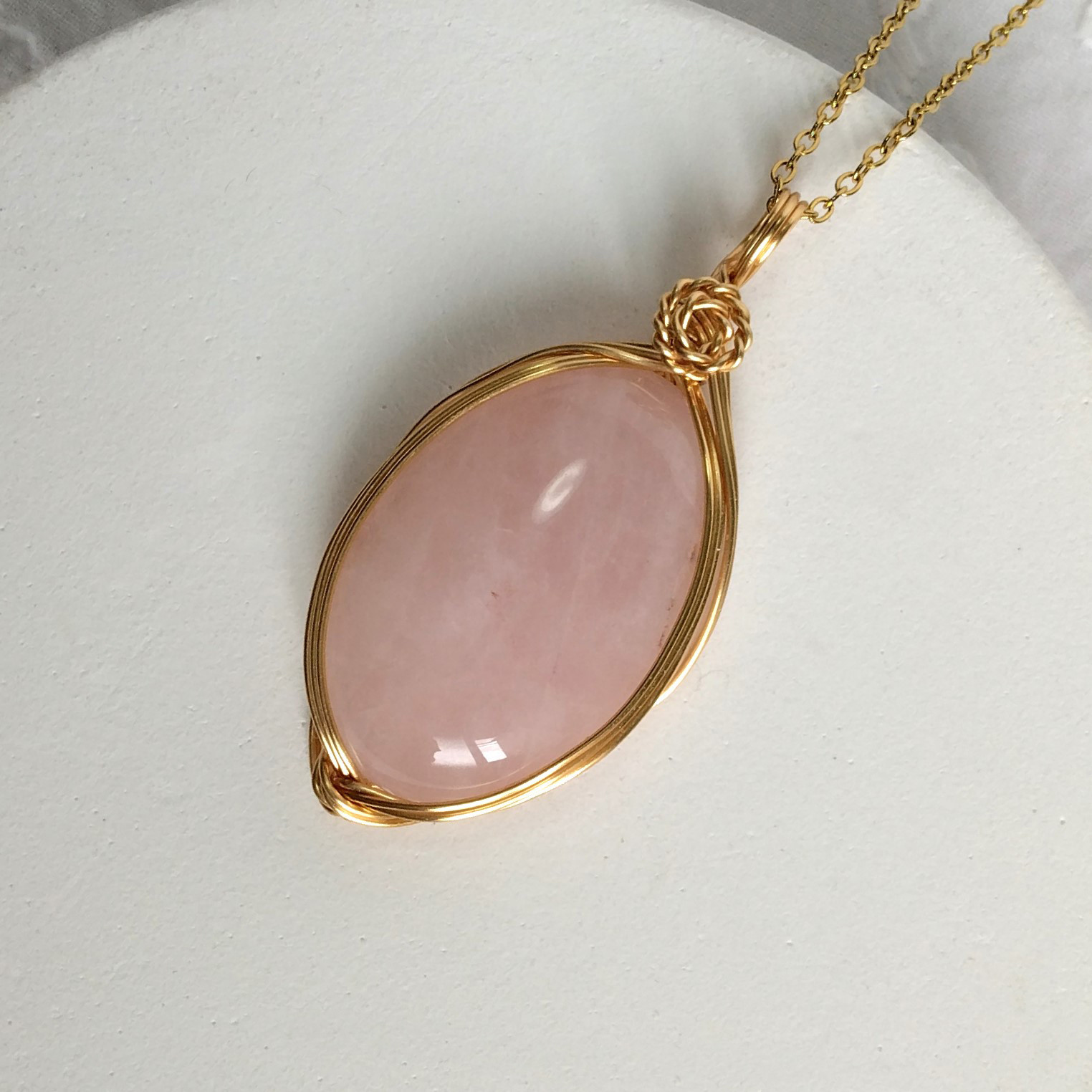 大粒ローズクォーツ　天然石　ワイヤーペンダント　No.P19