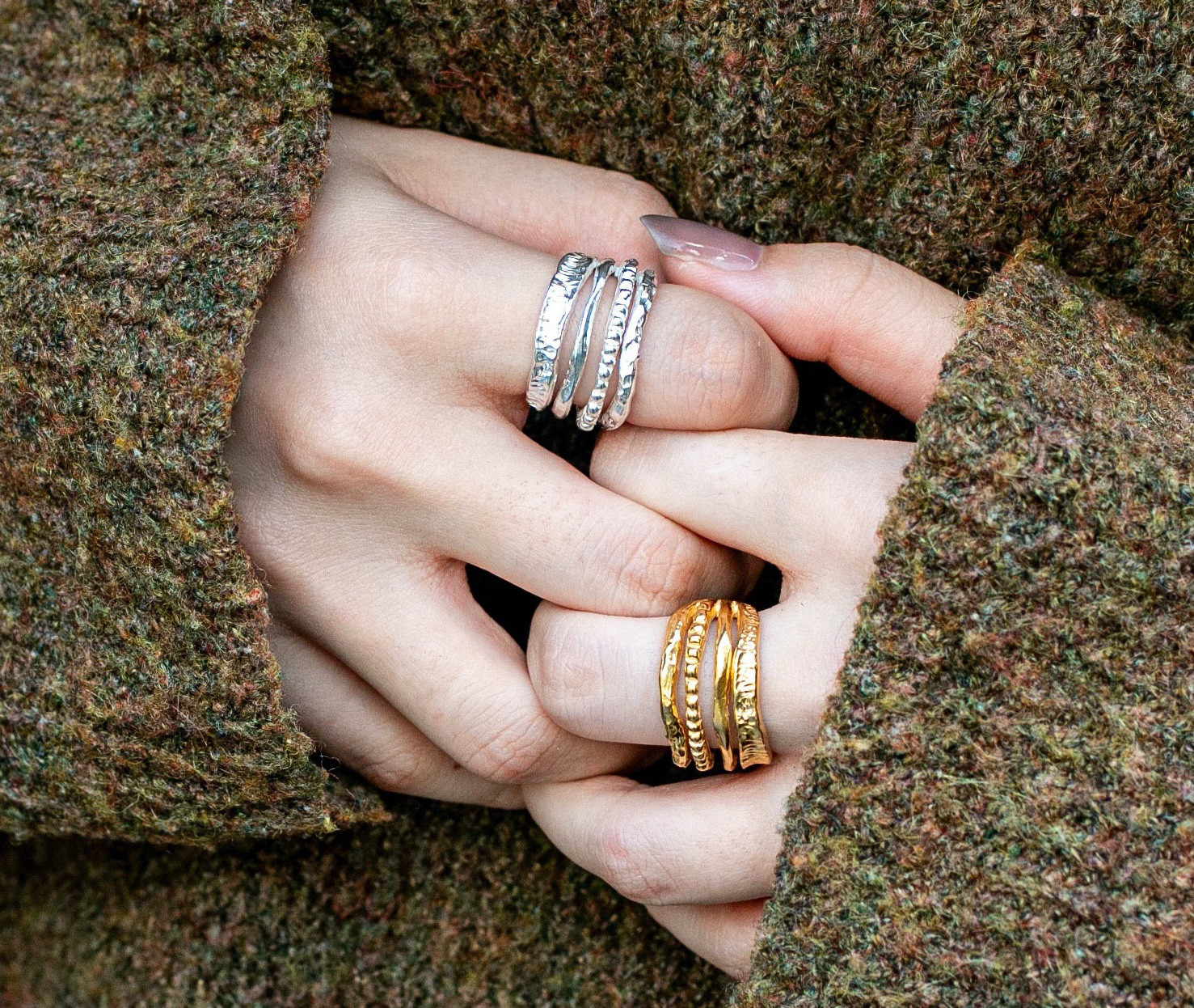 Consecutive rings・４連リング・ボリュームリング　/送料無料