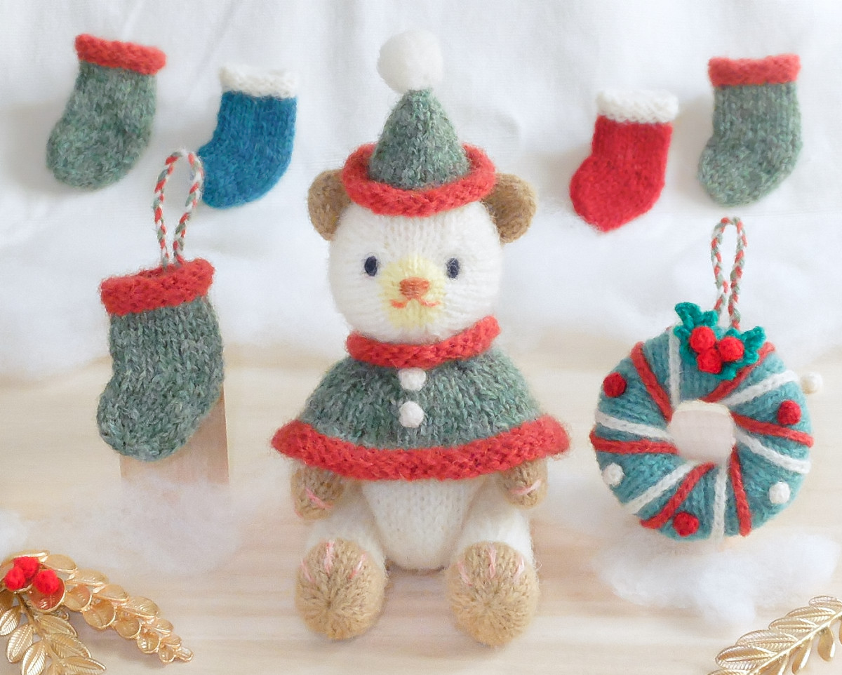 こぐまのクリスマス 2025　棒針編みの編みぐるみ