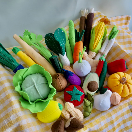 フェルト野菜セット 送料無料 北海道のフレッシュ野菜。フェルトままごとセットA おもちゃ