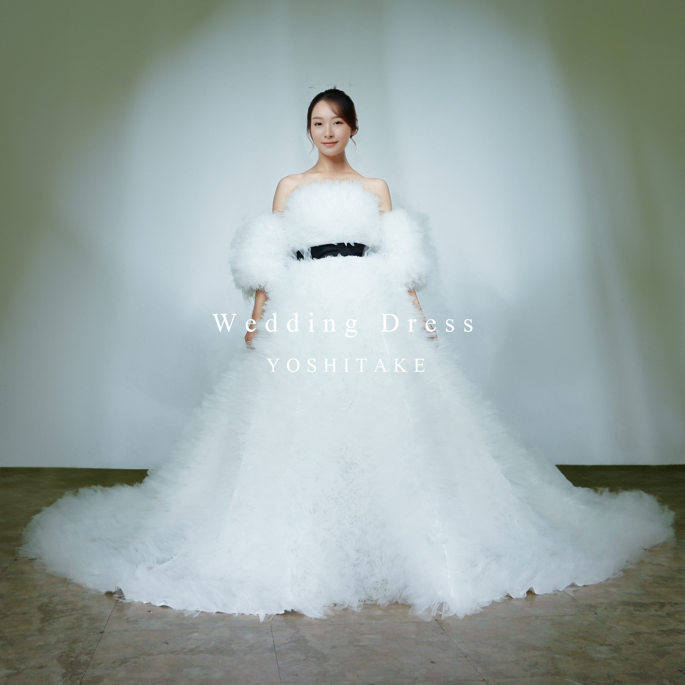 【オーダー制作】ウエディングドレス.白.チュール.スリーブ付き.プリンセスライン.Y2370