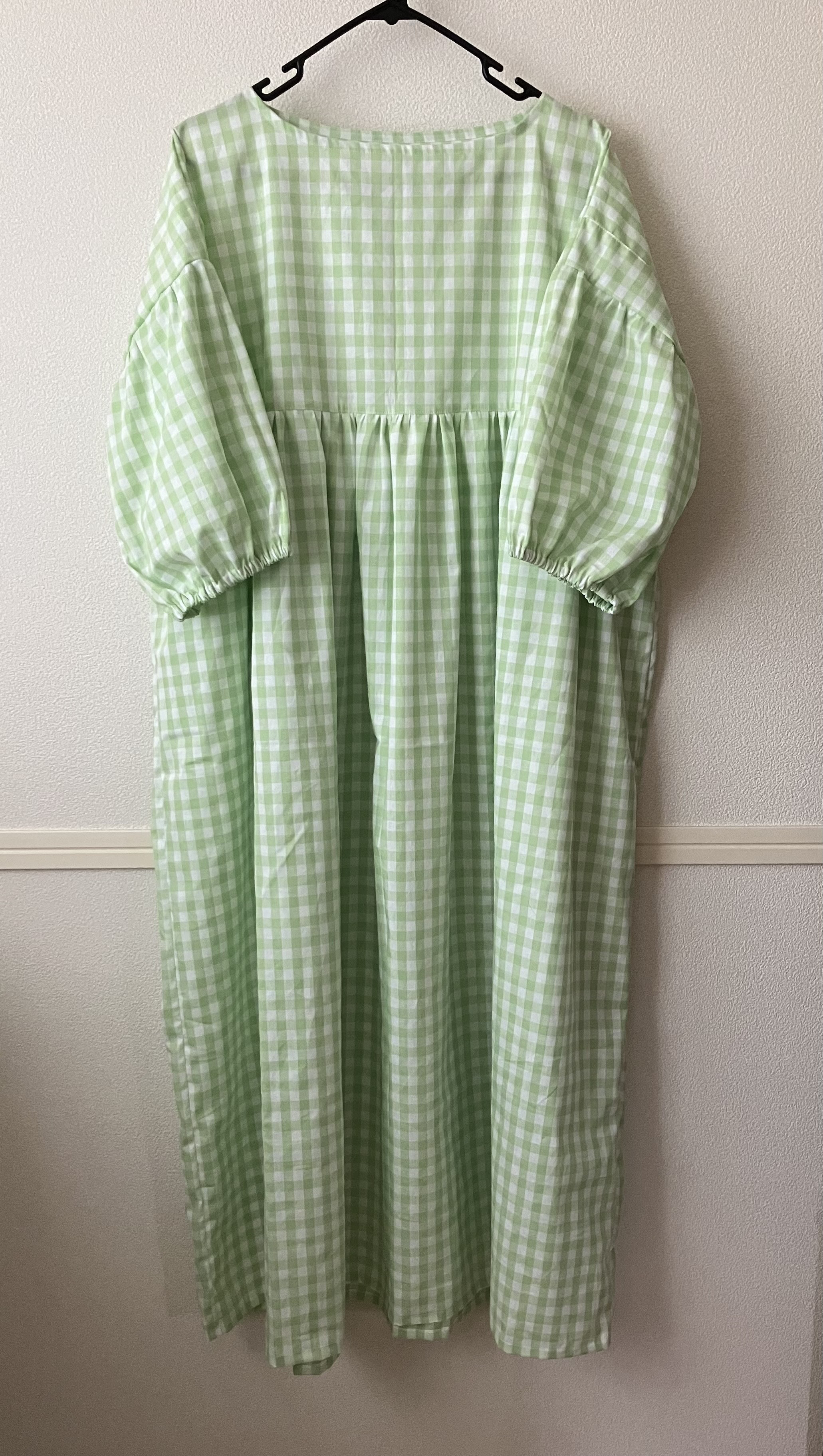 ハンドメイド五分袖ワンピース