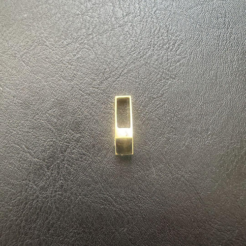 受注生産】 【K18／Mサイズ】喜平50g 後光留め ダイヤ 0.11ct