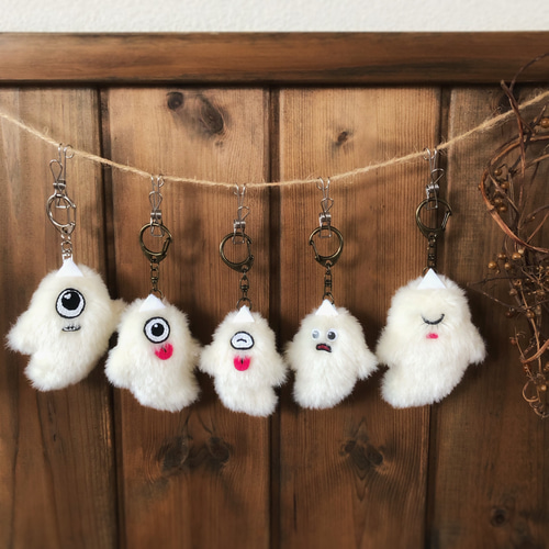 【未使用・美品・超レア】プルート・2009ハロウィン ぬいぐるみキーホルダー 未使用・美品・超レア】プルート・2009ハロウィン ぬいぐるみ