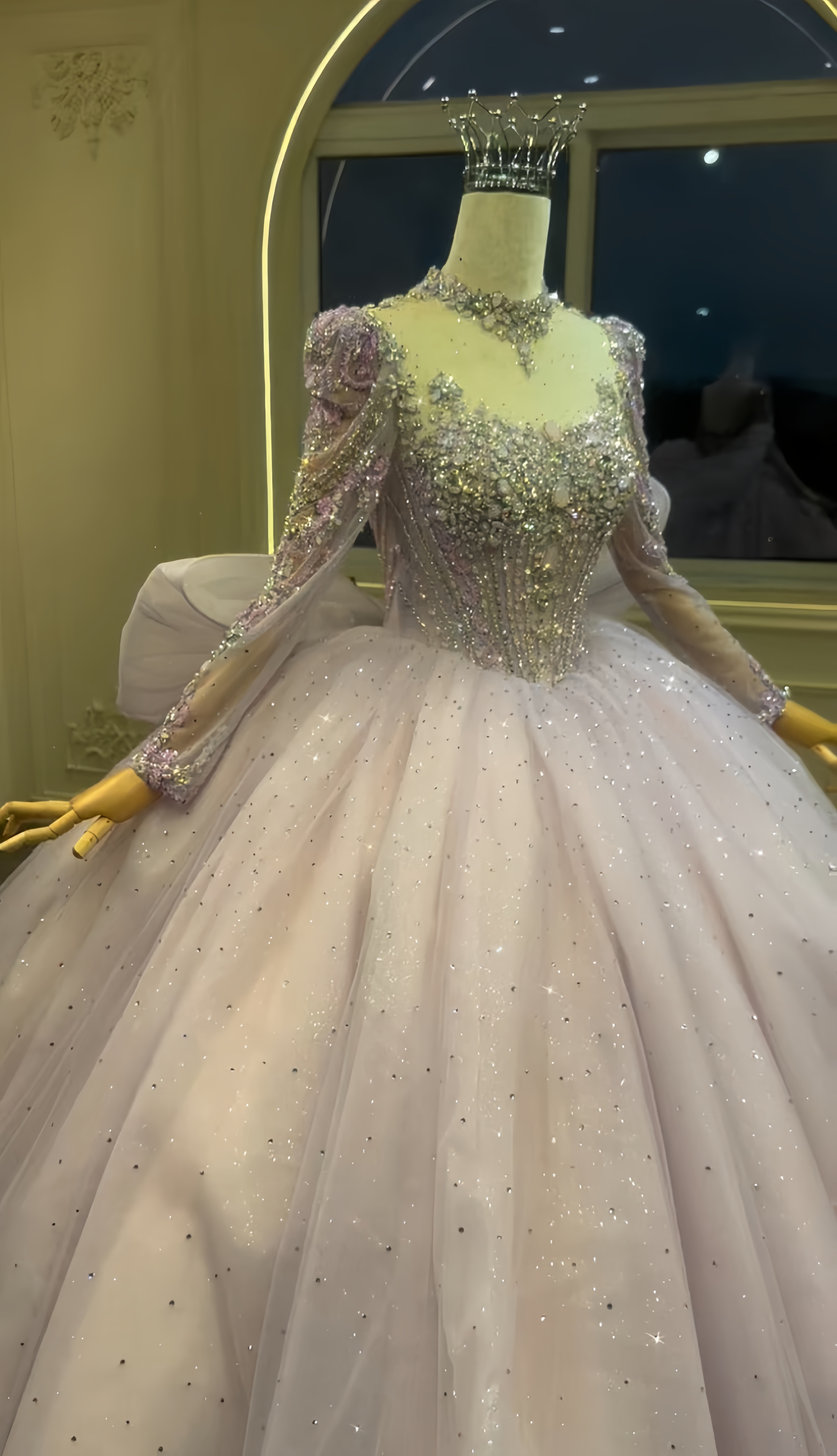 買わなと損！プリンセスライン　キラキラストーン　ふっくら柔らかなバックリボン　桃色　可愛いウェディングドレス結婚式二次会