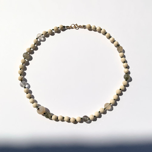 14KGF リバーストーンのネックレス リバーストーン×ルチルクオーツ×アゲート✴︎グリーンのシルクコードで