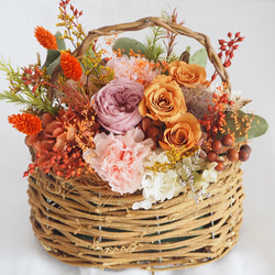 オレンジブラウンの優しいドライフラワースワッグ flower swag