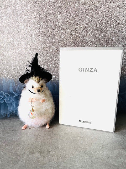 魔法使いのハリネズミ（帽子と魔法にかかったランタン付き）ハリネズミ