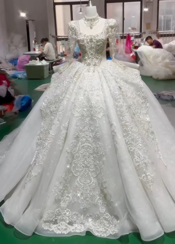 韓国風 新作可愛いウェディングドレス 秋婚冬婚春婚にピッタリ 高級感