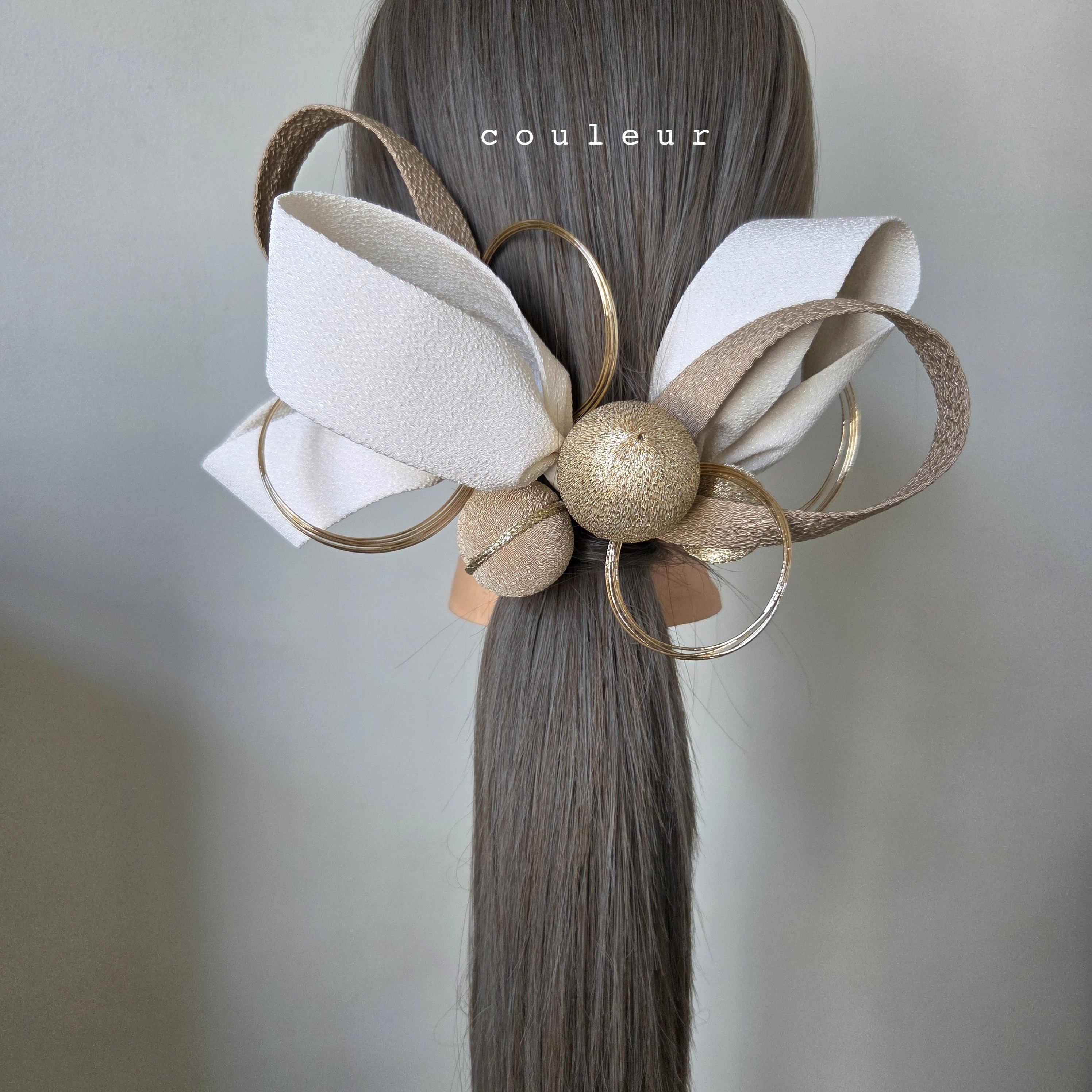 ribbon  white ×beige 髪飾り 和装髪飾り リボン 白無垢 花嫁 成人式 個性的 水引き