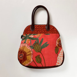 小さなボストンバッグ　ハンドバッグ　ポピーとルピナス2 1枚目の画像