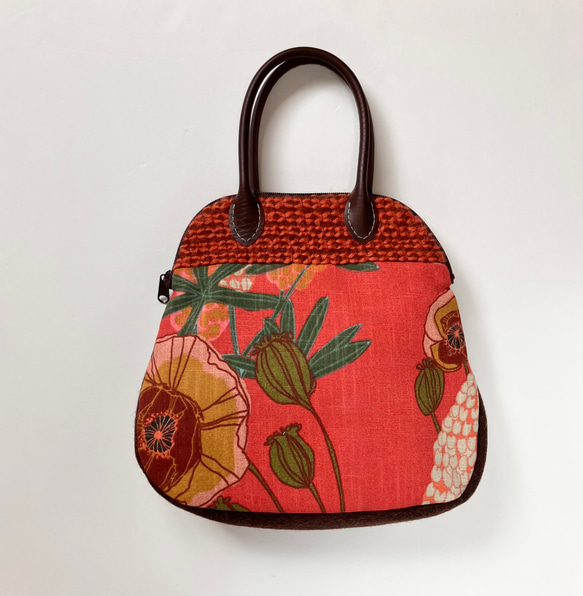 小さなボストンバッグ　ハンドバッグ　ポピーとルピナス2 1枚目の画像