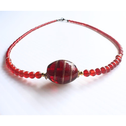 【D32】　大人女性に似合う赤の輝き｜レッド&ブロンズとんぼ玉×赤めのう×ガーネット ネックレス　天然石ビーズ 5枚目の画像