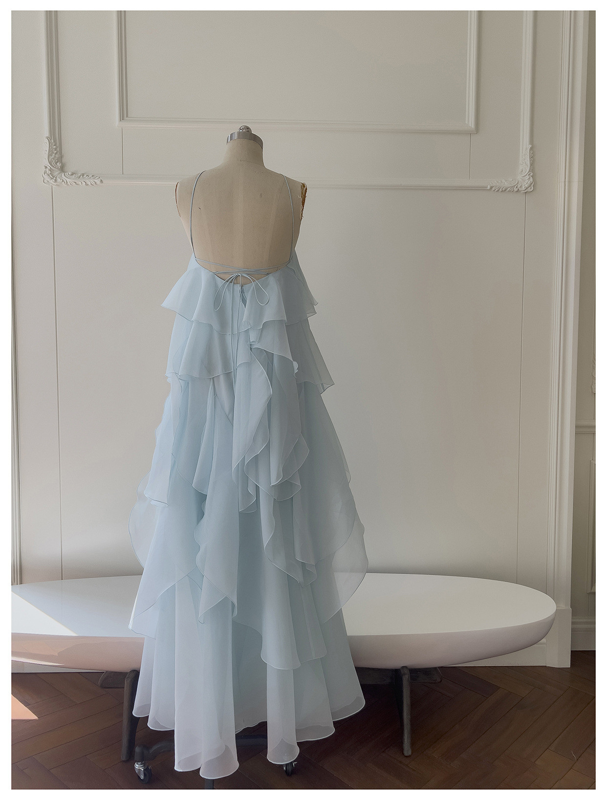 フリル 立体花 ウェディングドレス パーティー 青 旅行海辺 おしゃれ ロング ノースリーブ 韓国風 二次会 69404