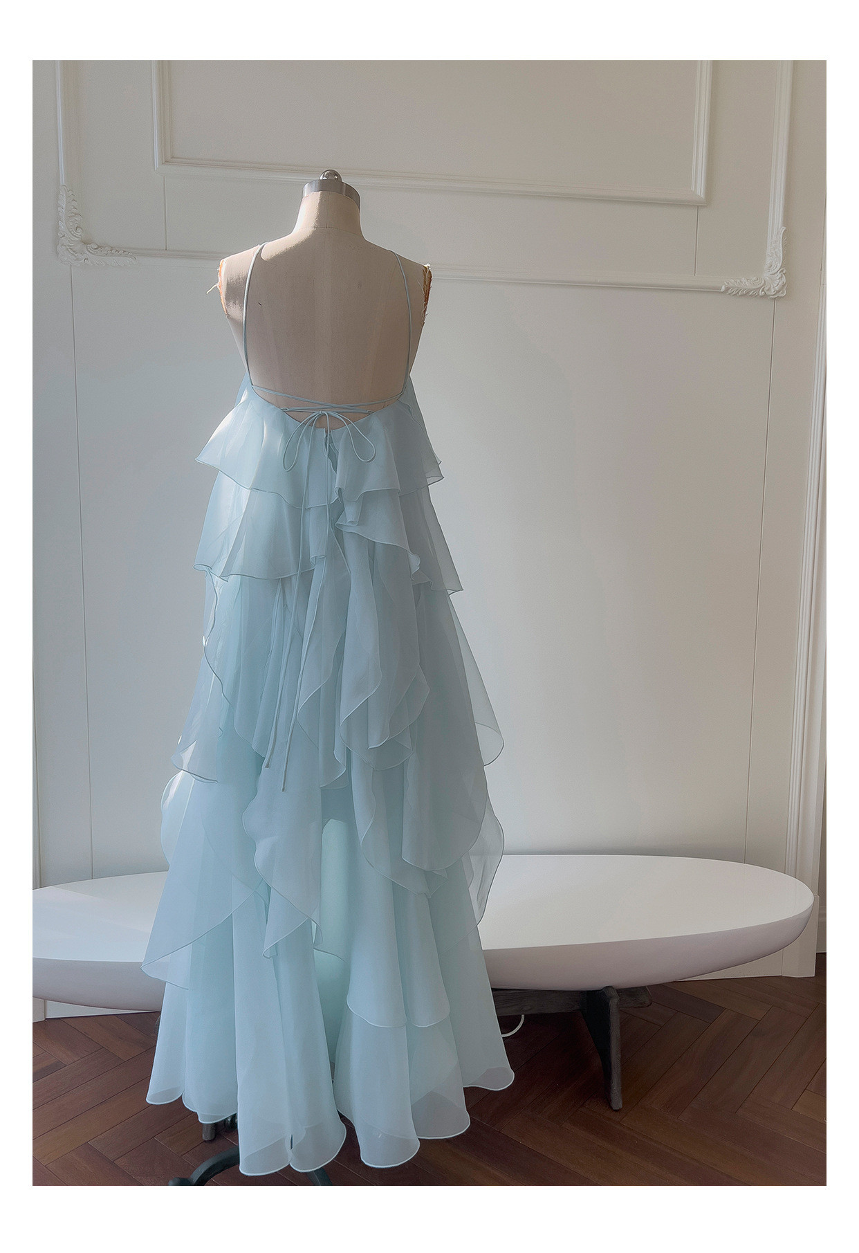 フリル 立体花 ウェディングドレス パーティー 青 旅行海辺 おしゃれ ロング ノースリーブ 韓国風 二次会 69404