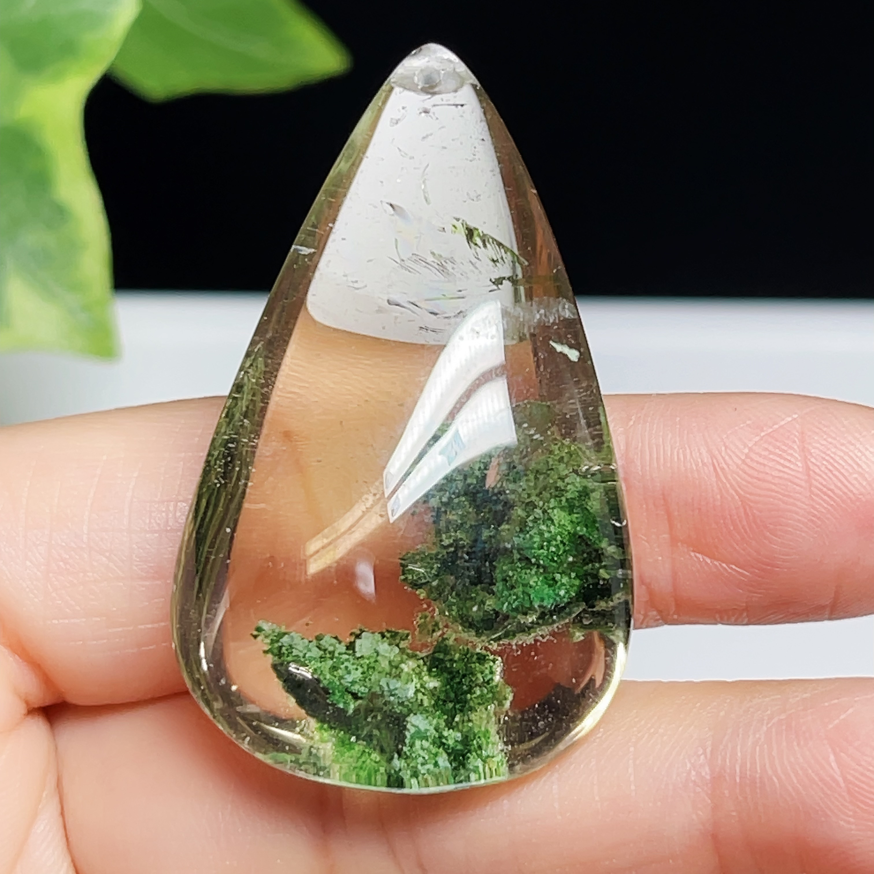 【高品質】 ガーデンクォーツ　庭園水晶　幽霊水晶　ペンダント　ネックレス　56