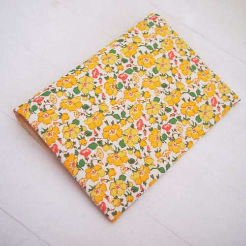 リバティ 母子手帳ケース ミセス・ストーンリー/イエロー B6サイズ