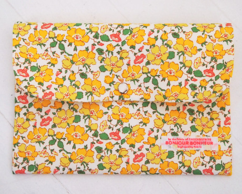 リバティ 母子手帳ケース ミセス・ストーンリー/イエロー B6サイズ