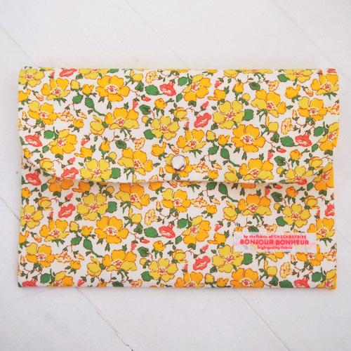 リバティ 母子手帳ケース ミセス・ストーンリー/イエロー B6サイズ