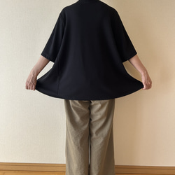 Aラインのニットトップス　ブラック　サイズ展開あり 3枚目の画像