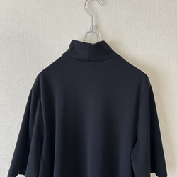 Aラインのニットトップス　ブラック　サイズ展開あり 10枚目の画像