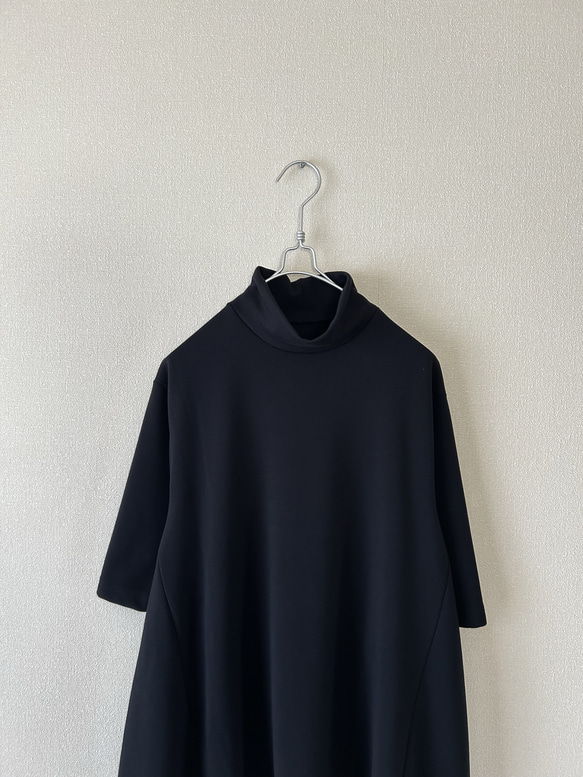 Aラインのニットトップス　ブラック　サイズ展開あり 9枚目の画像