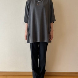 Aラインのニットトップス　ブラック　サイズ展開あり 5枚目の画像