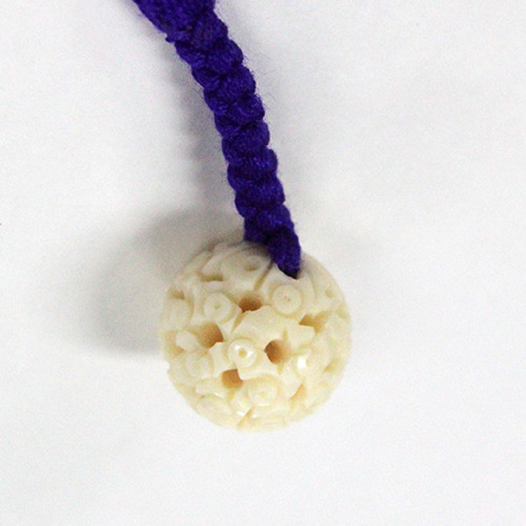 名匠『良舟』象牙調ストラップヘッド　象牙ではありません！ 本象牙】職人手作り 象牙の根付ストラップ / 楠玉(小) №41 その他素材