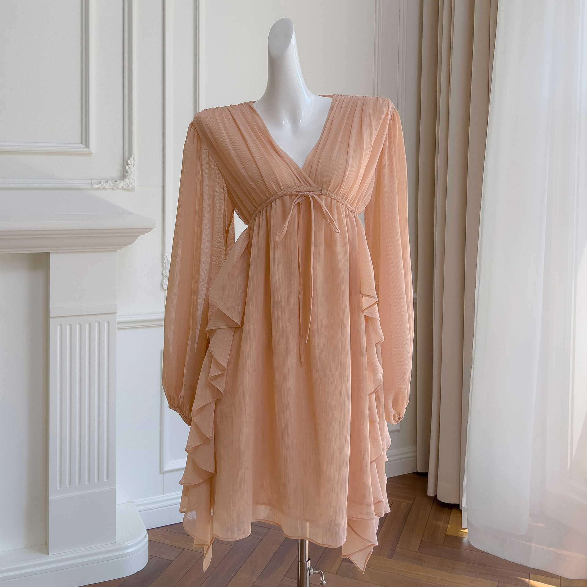 カラードレス ウェディングドレス ショート丈 長袖 Vネック ピンク 韓国風 パーティー 前撮り お呼ばれ A9388