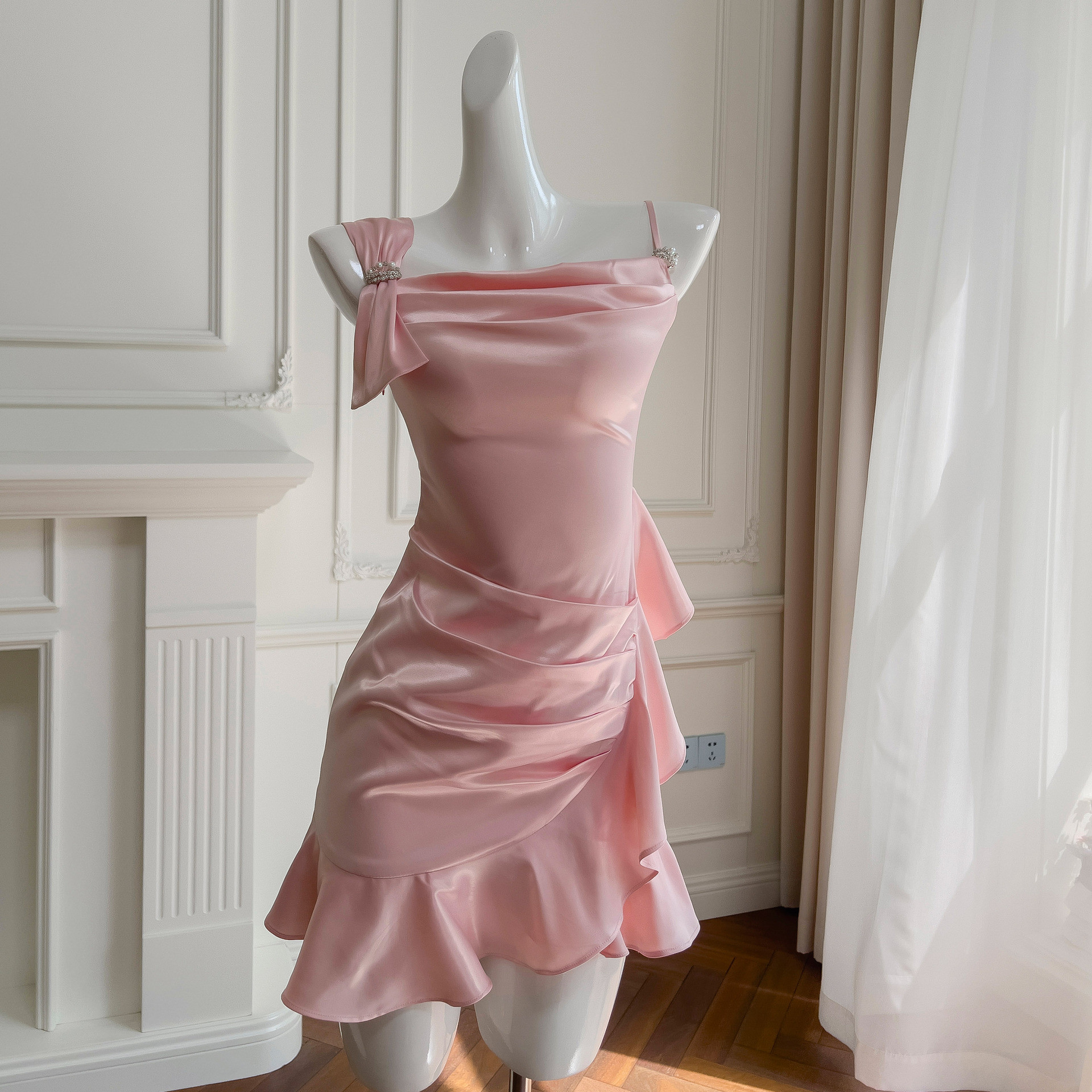 カラードレス ウェディングドレス ノースリーブ ピンク ショート丈 韓国風 パーティー 前撮り お呼ばれ A9334